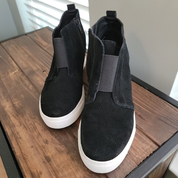 Steve Madden Waverly black suede 7.5 wedge - Picture 4 of 7